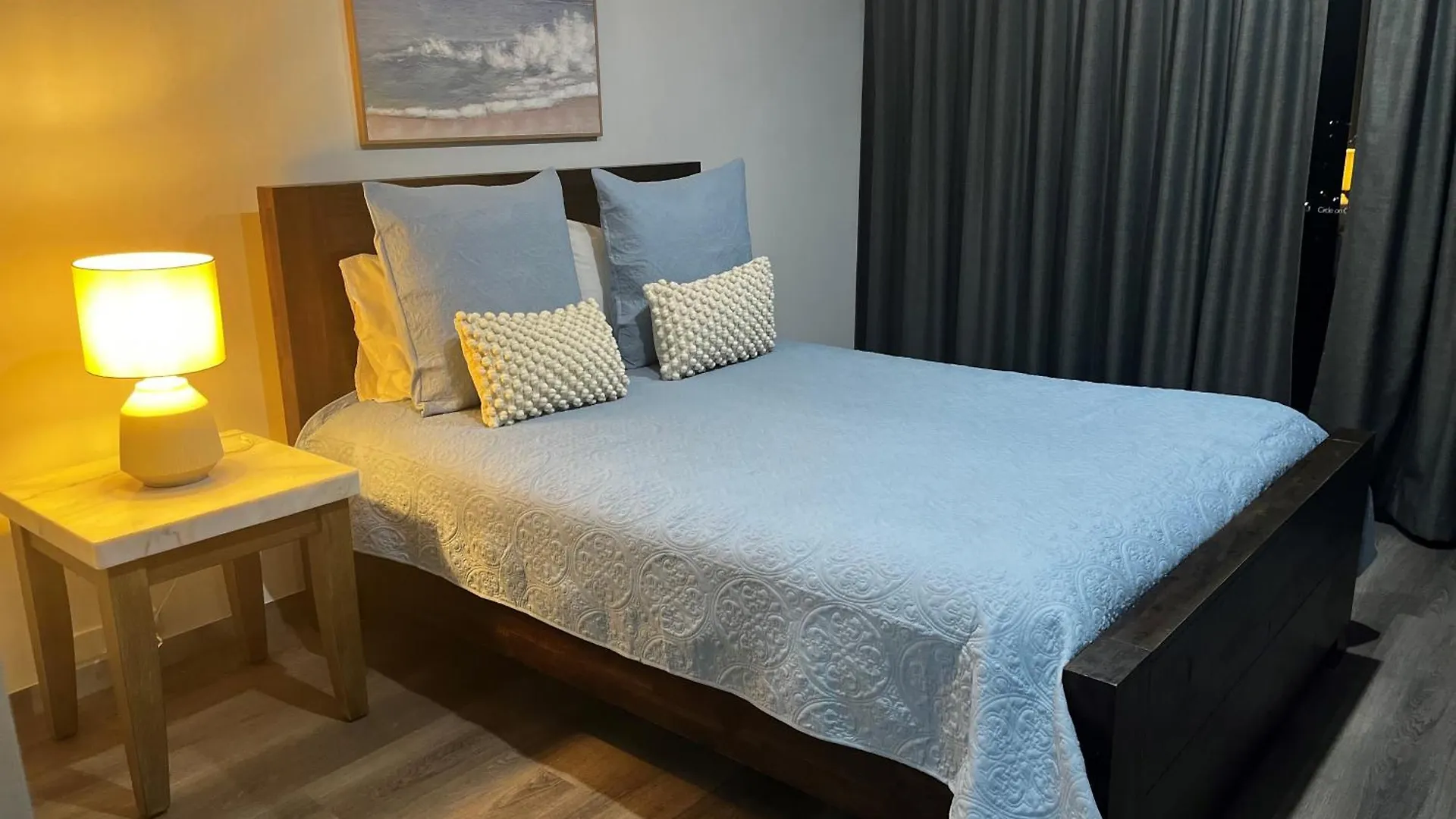Circle On Cavil Holidays Gold Coast Avustralya