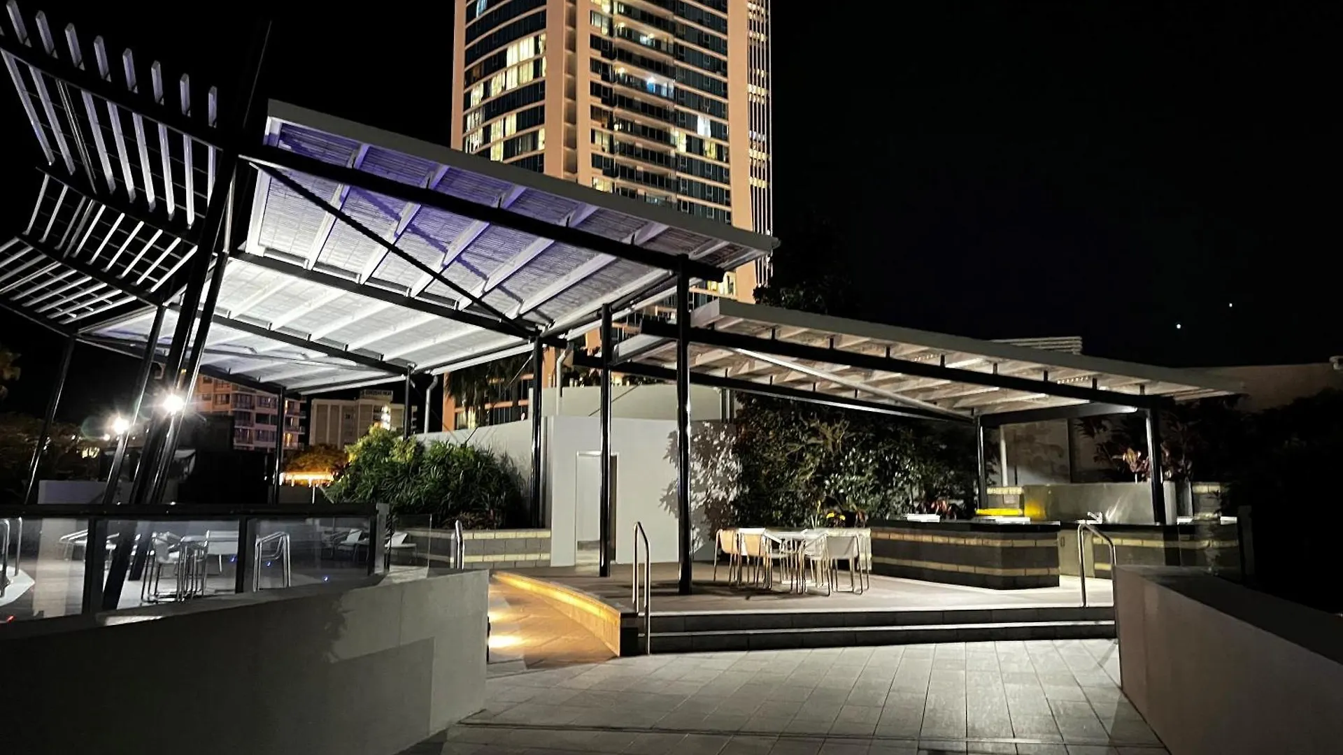 Daire Circle On Cavil Holidays Gold Coast Avustralya