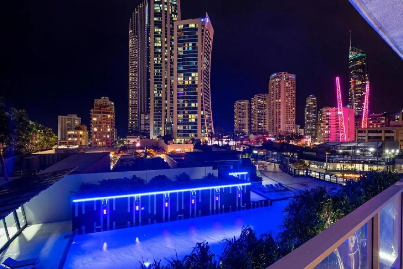 Daire Circle On Cavil Holidays Gold Coast Avustralya