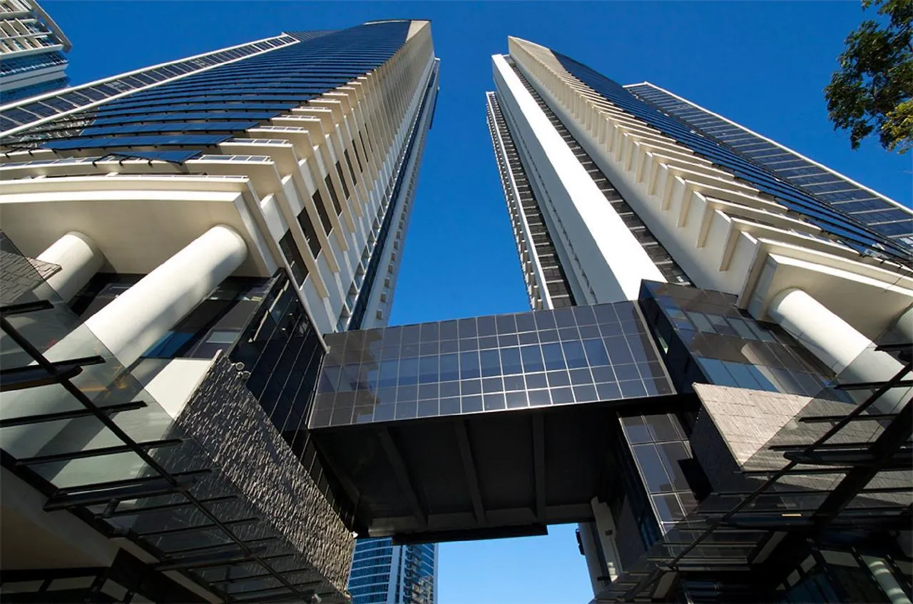 Circle On Cavil Holidays Gold Coast