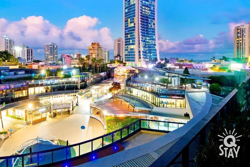 Circle On Cavil Holidays Gold Coast Austrálie
