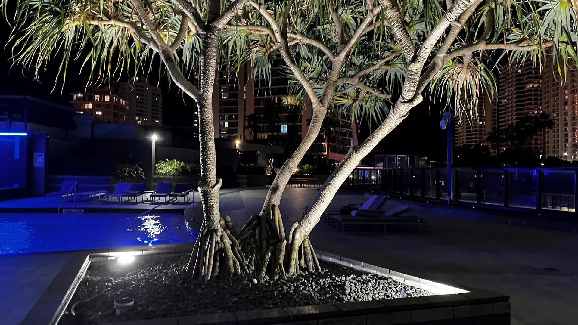 Circle On Cavil Holidays Gold Coast Apartmán