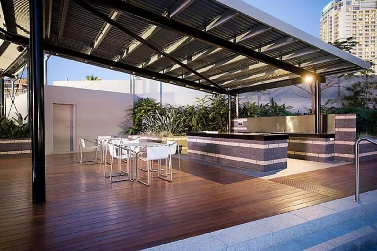 Circle On Cavil Holidays Gold Coast Apartmán