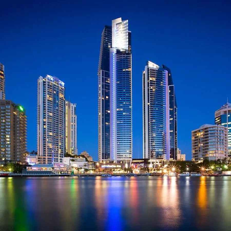 Circle On Cavil Holidays Gold Coast